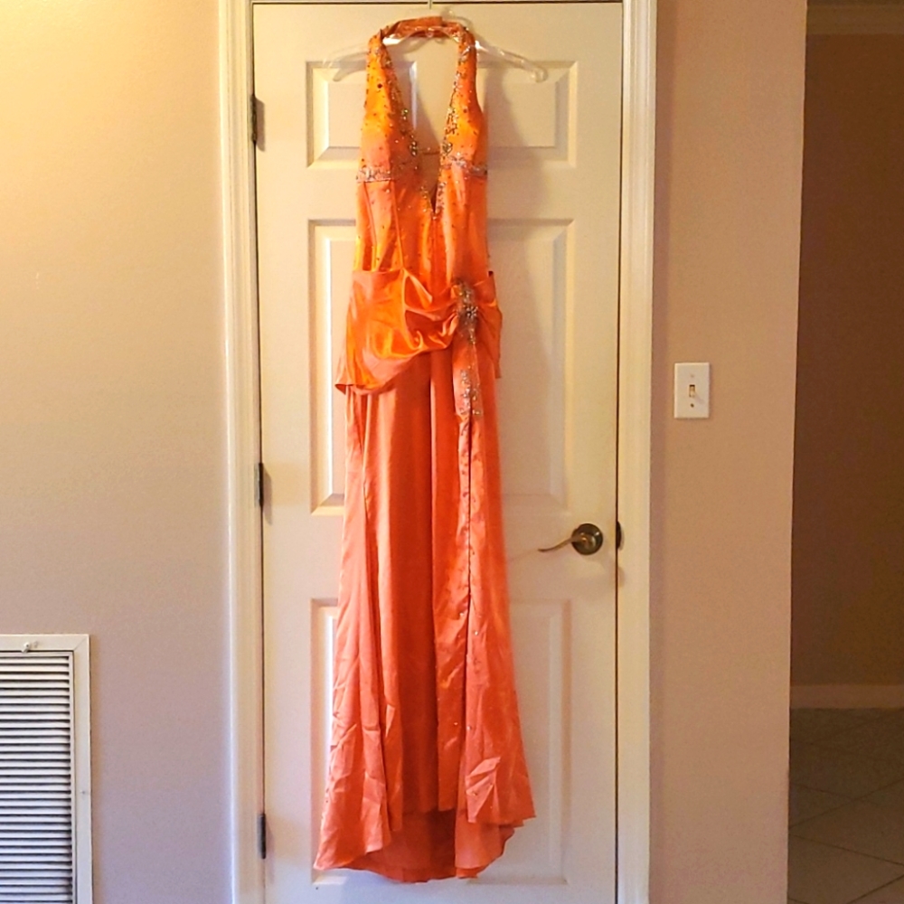 Mori Lee, size 9/10, coral